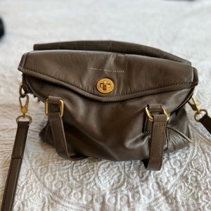 Marc Jacobs Large CrossBody Grey Bag with Gold Hardware Genuine Leather